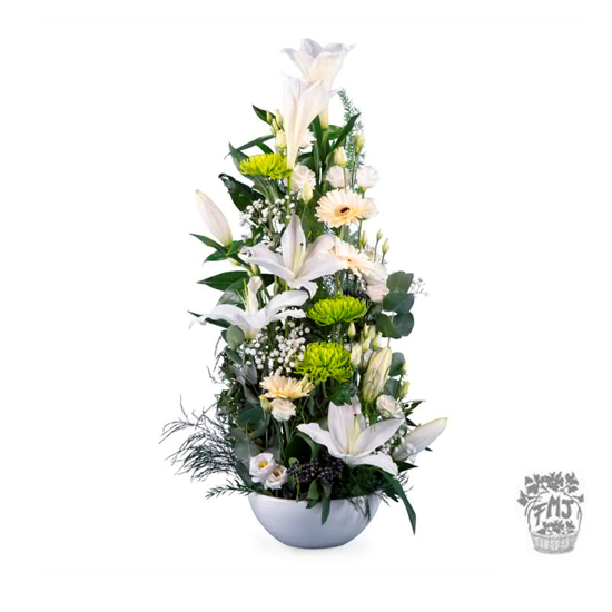 Imagen de Ref.202101 Centro de flores blancas tonos verdad